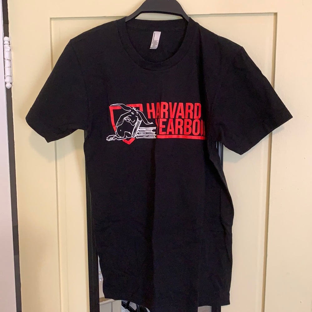 Harvard Year Book Tee Shirt Like new!